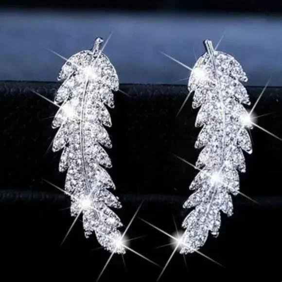 NEW DIAMOND 925 STERLING SILVER LEAF EARRINGS, BEAUTIFUL EARRINGS, CUTE EARRINGS - Picture 5 of 5